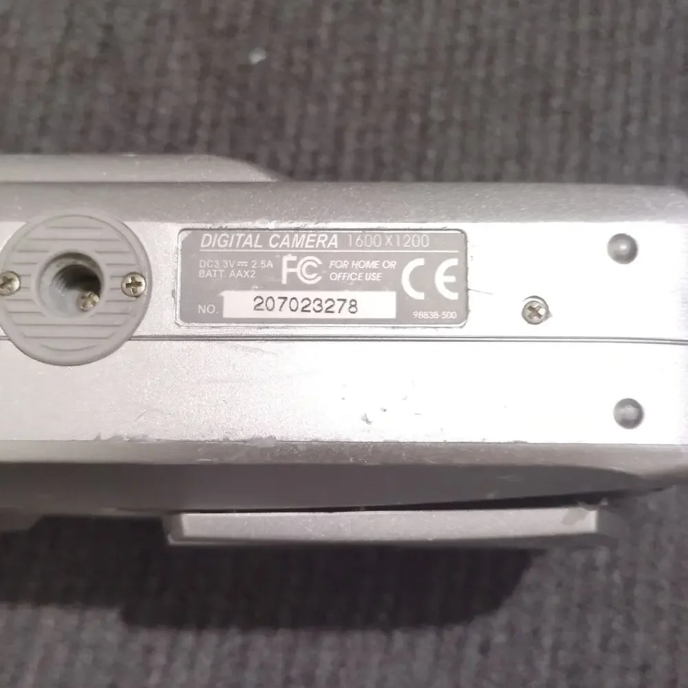 Premier DC2070 2.1MP Digital Camera Parts Repair No Power